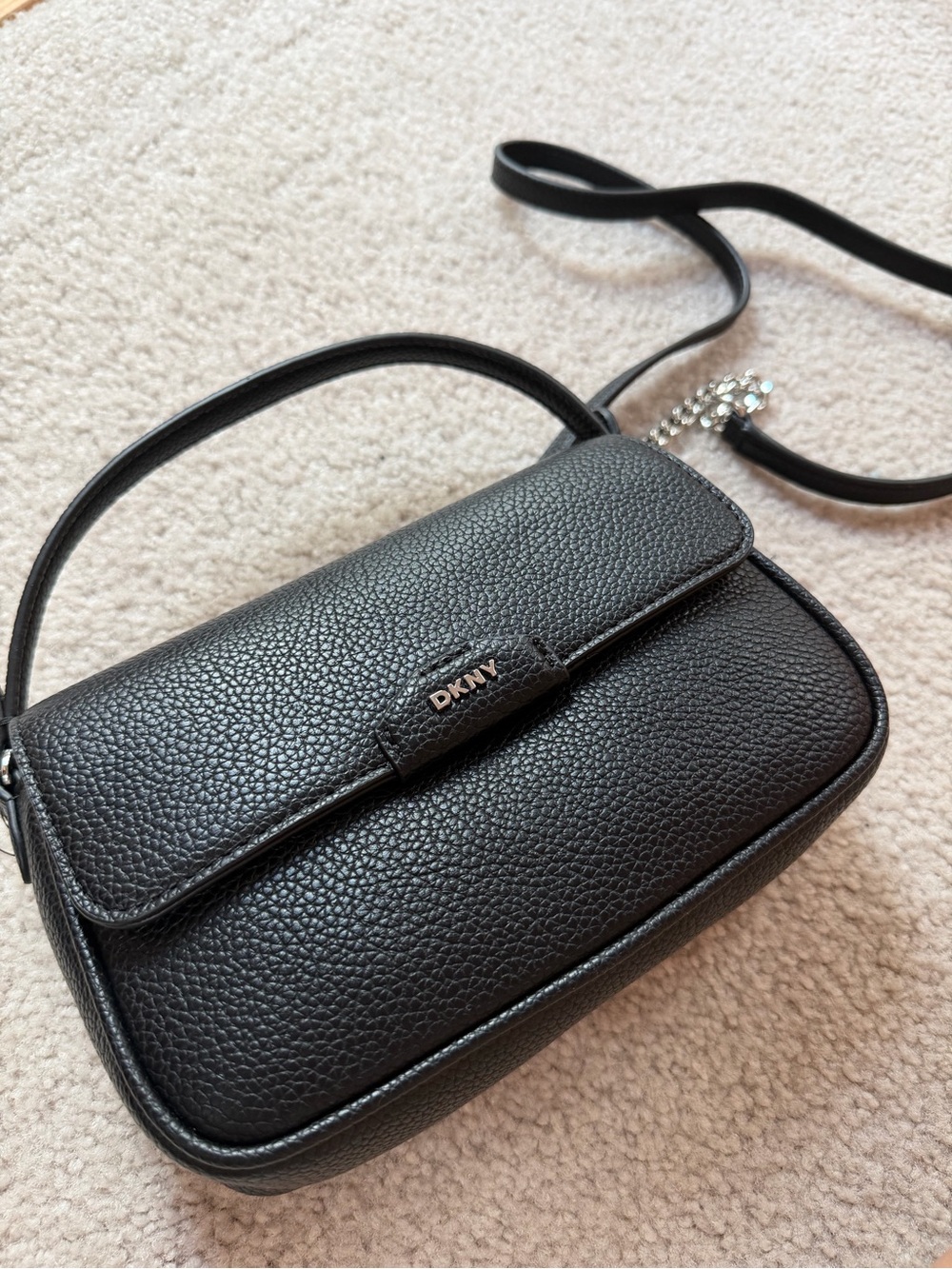 DKNY Pebbled Leather Crossbody small Bag in Black